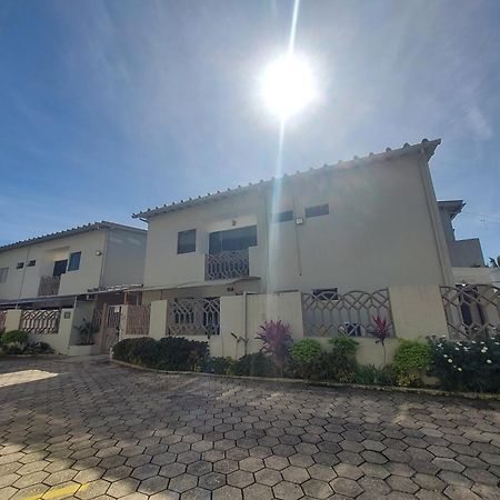 Apartamento Ubatuba 150m do mar Maranduba Bagian luar foto