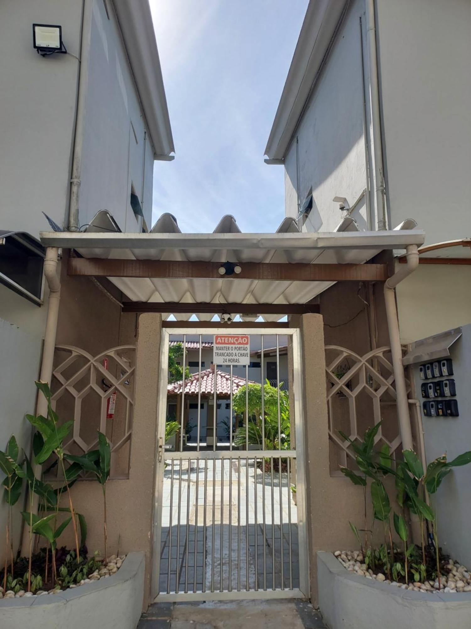 Apartamento Ubatuba 150m do mar Maranduba Bagian luar foto